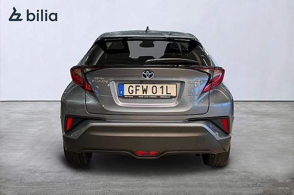 Toyota C-HR 9 of 30