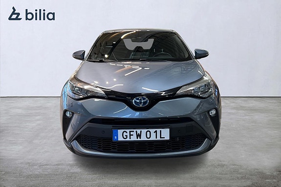 Toyota C-HR 12 of 30