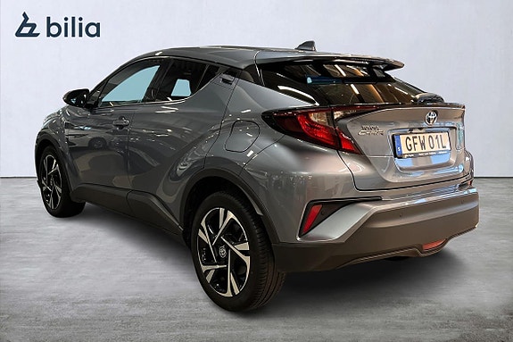 Toyota C-HR 23 of 30