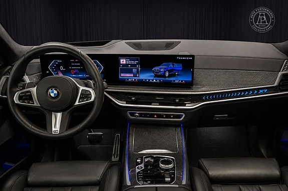BMW X7 8 of 13