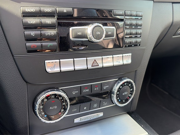 Mercedes-Benz C180 20 of 27