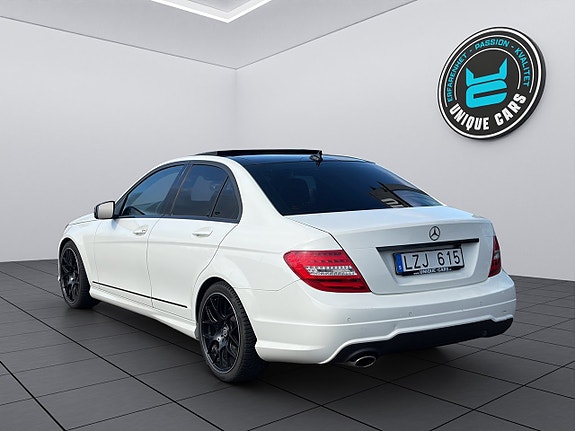 Mercedes-Benz C180 6 of 27