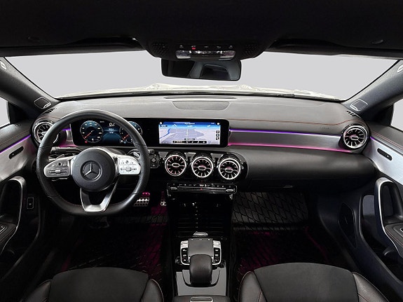 Mercedes-Benz CLA200 7 of 19
