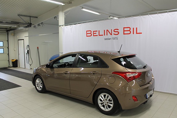 Hyundai i30 4 of 10