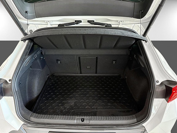 Cupra Formentor e-HYBRID 14 of 17