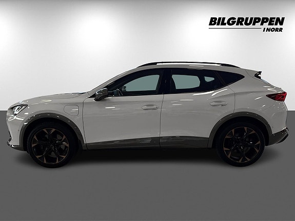Cupra Formentor e-HYBRID 4 of 17