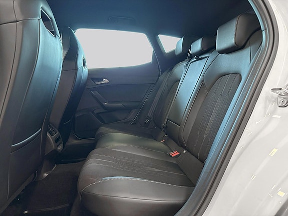 Cupra Formentor e-HYBRID 9 of 17