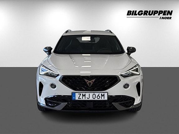 Cupra Formentor e-HYBRID 2 of 17
