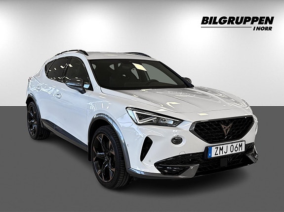 Cupra Formentor e-HYBRID 3 of 17