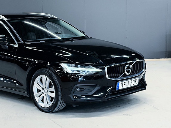 Volvo V60 11 of 17