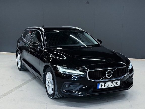 Volvo V60 9 of 17