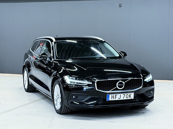 Volvo V60 7 of 17