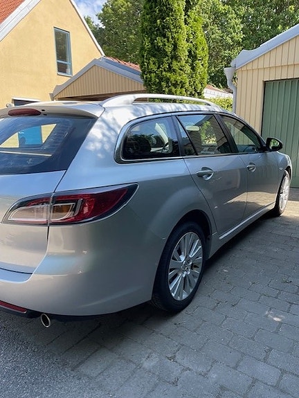Mazda 6 2 of 10