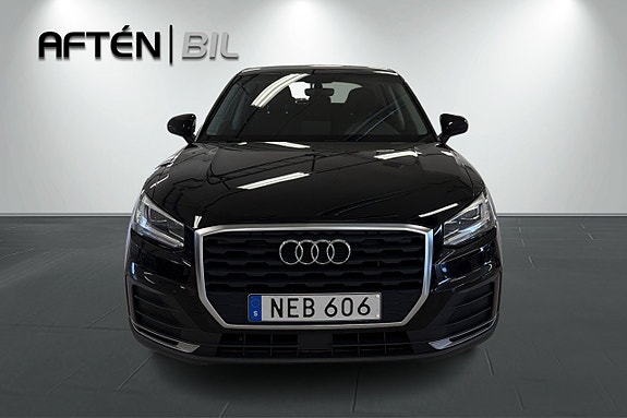 Audi Q2 3 of 18
