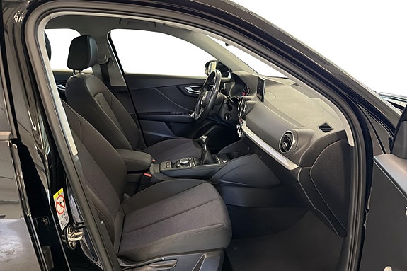 Audi Q2 14 of 18