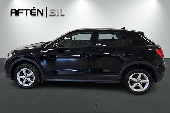 Audi Q2 7 of 18