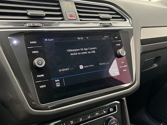 Volkswagen Tiguan 17 of 28