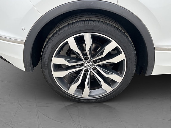 Volkswagen Tiguan 27 of 28