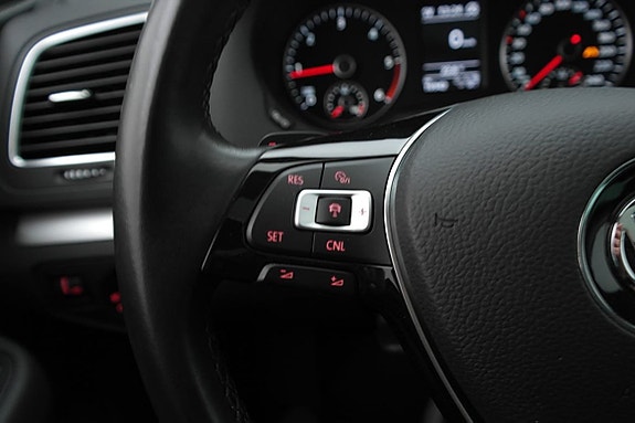 Volkswagen Sharan 13 of 27