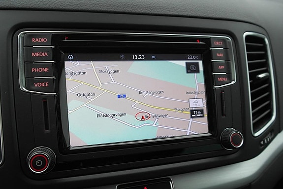 Volkswagen Sharan 16 of 27