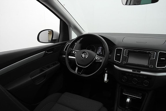 Volkswagen Sharan 8 of 27