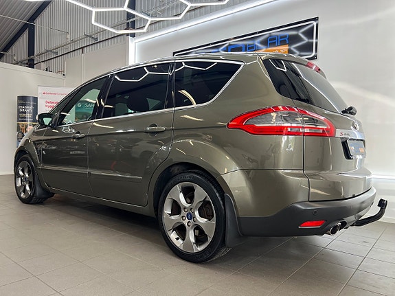Ford S-MAX 3 of 30