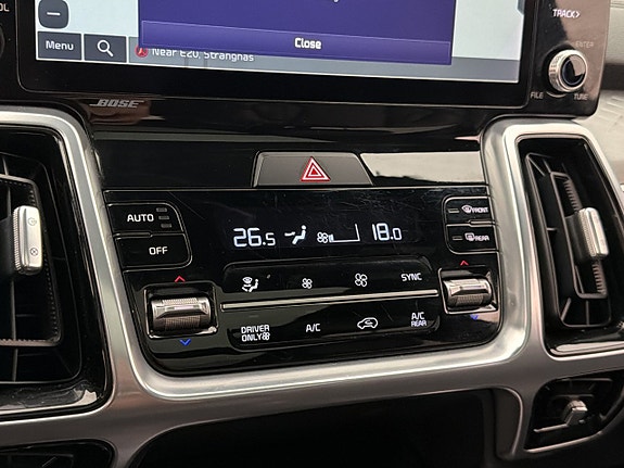Kia Sorento 27 of 30