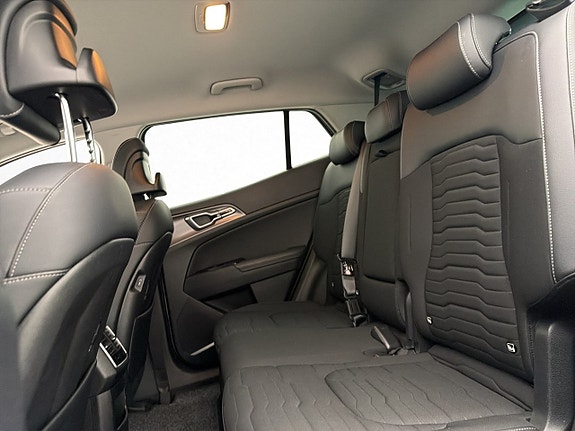 Kia Sportage 16 of 30