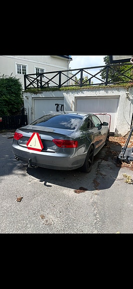 Audi A5 2 of 4