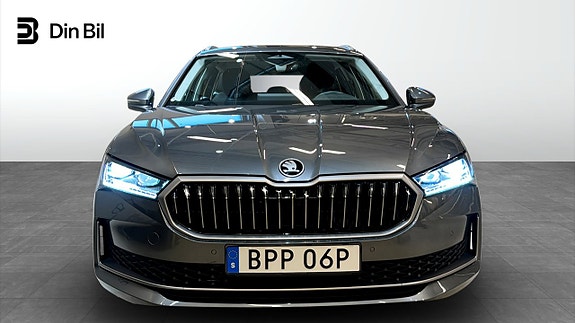 Skoda Superb 4 of 22