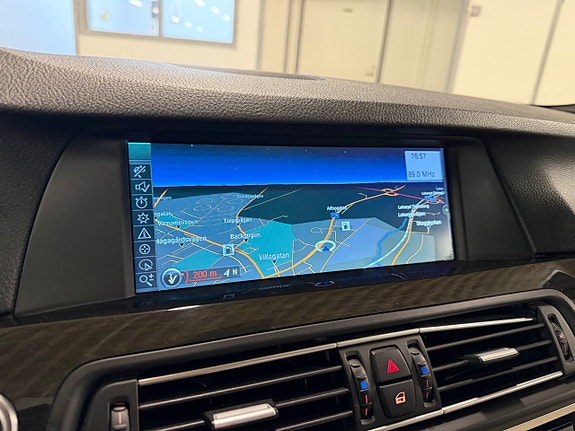 BMW 550i 23 of 24