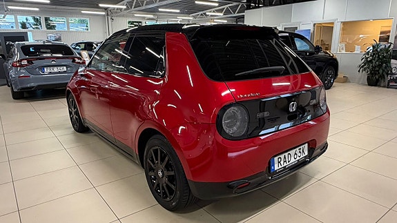 Honda e 4 of 19