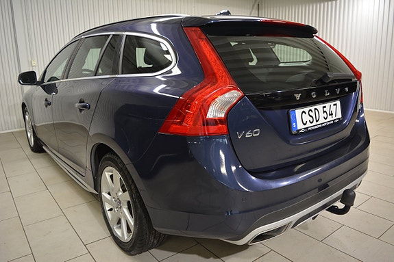 Volvo V60 4 of 18