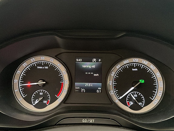 Skoda Karoq 14 of 30