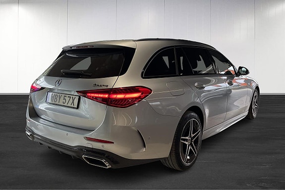 Mercedes-Benz C300 4 of 19