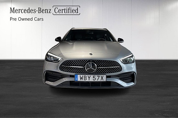 Mercedes-Benz C300 2 of 19