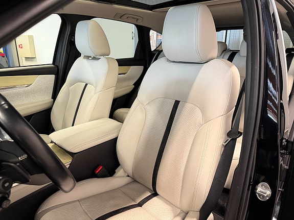 Mazda CX-60 7 of 20