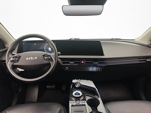 Kia EV6 14 of 30