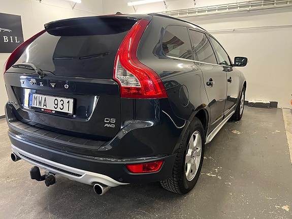 Volvo XC60 4 of 12