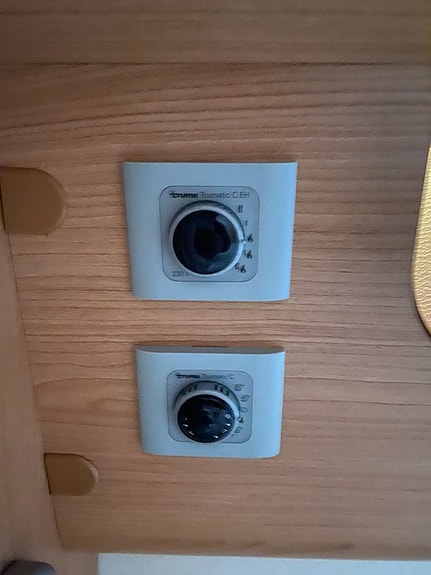 Adria Vision 677 SP 13 of 13