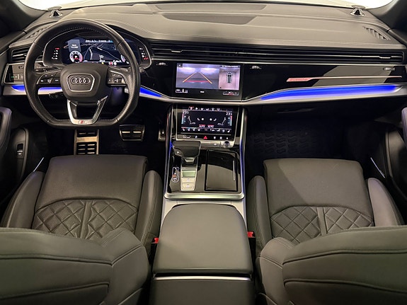 Audi Q8 25 of 25