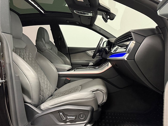 Audi Q8 24 of 25