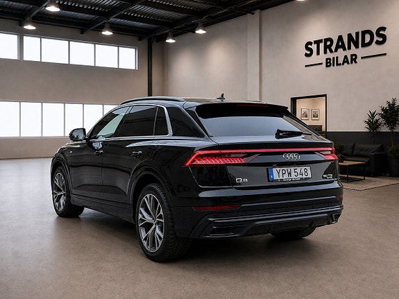 Audi Q8 5 of 25