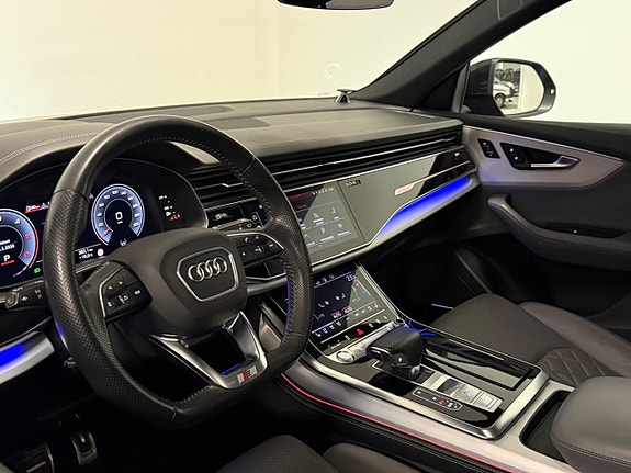 Audi Q8 9 of 25
