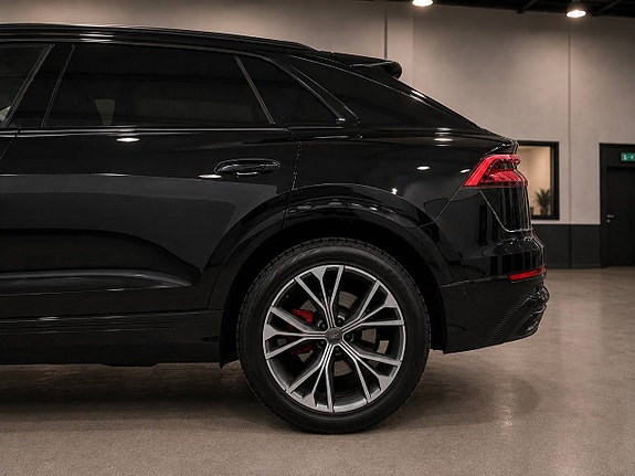 Audi Q8 4 of 25