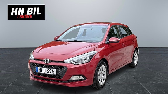 Hyundai i20 2 of 13