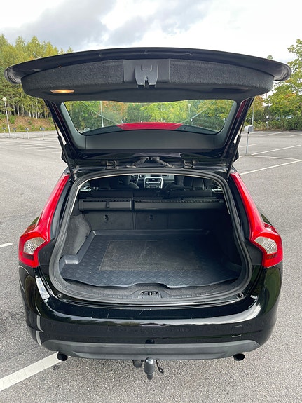 Volvo V60 6 of 9