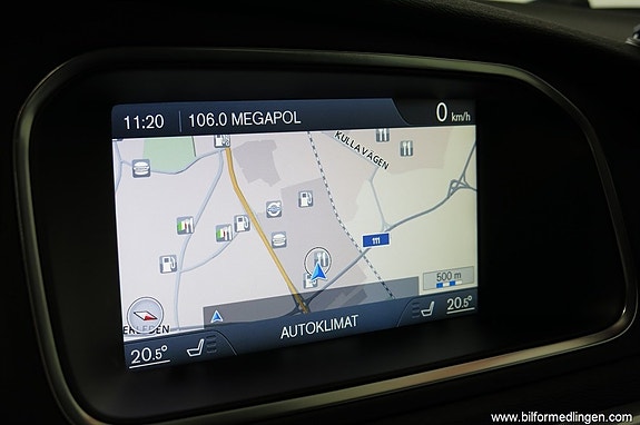 Volvo V40 13 of 16