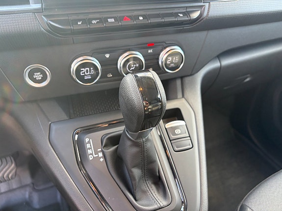 Renault Kangoo 12 of 18