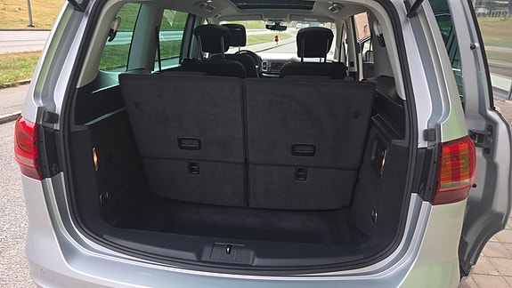 Volkswagen Sharan 7 of 9